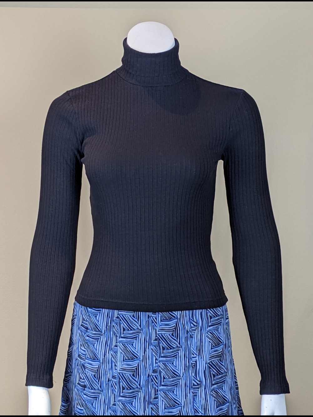 H&M Black Ribbed Turtleneck Long Sleeve Top
